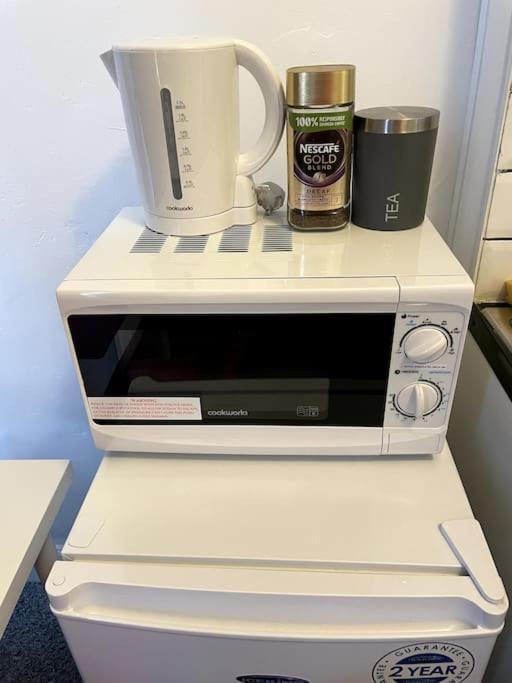 Nice Flat In Heart Of Londres Extérieur photo